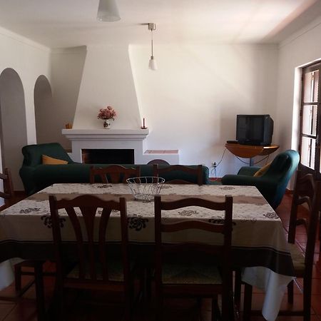 Alojamentos Vitinho 2 - Vila Nova Milfontes Vila Nova de Milfontes Habitación foto