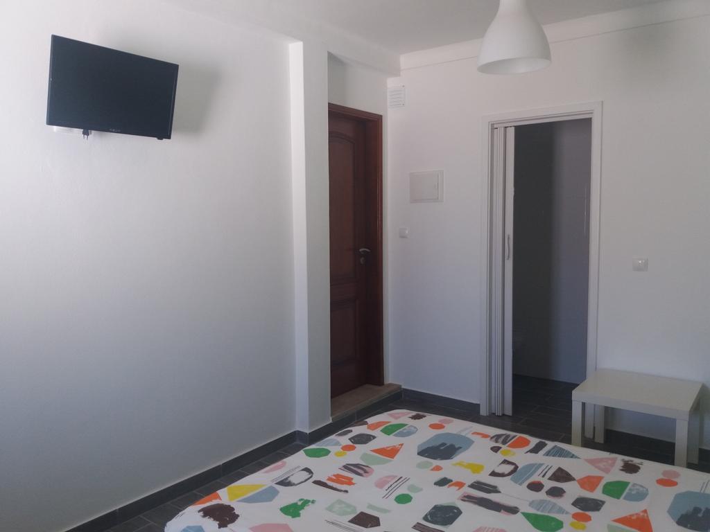 Alojamentos Vitinho 2 - Vila Nova Milfontes Vila Nova de Milfontes Exterior foto